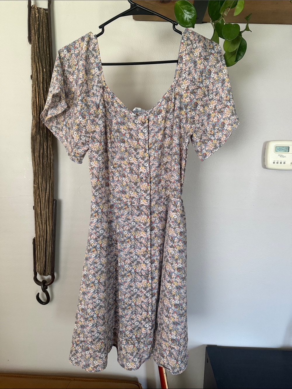 Sienna Sky floral dress size small
